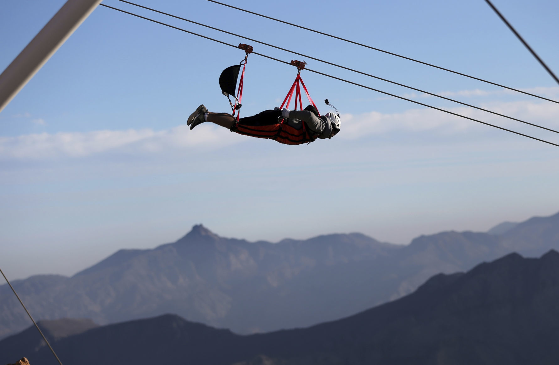 Emirates World Zipline Record